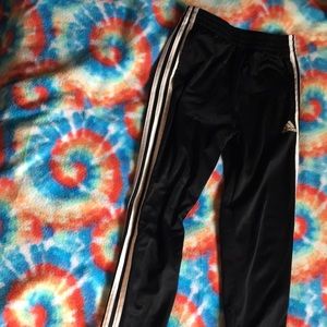 Adidas sweatpants small